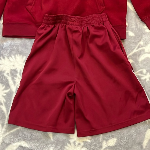 NCAA WSU  Athletic Shorts & GAP Hooded  Sweatshirt Fleece Sz M Bundle - Picture 4 of 13